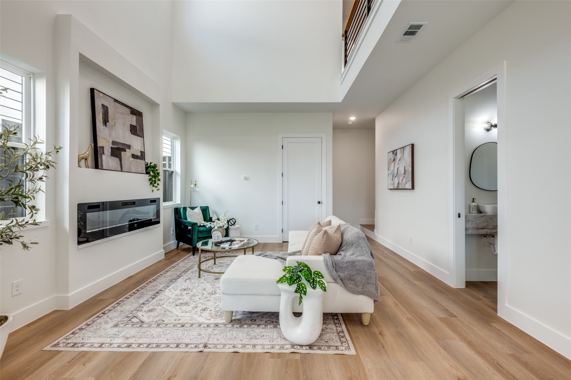 2424 Jeffries Street Dallas TX 75215