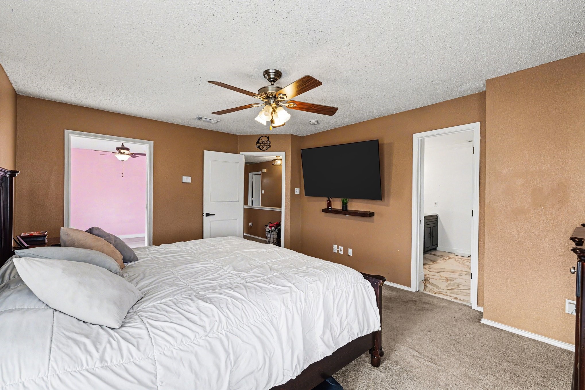 6715 Canyon Creek Drive Arlington TX 76001