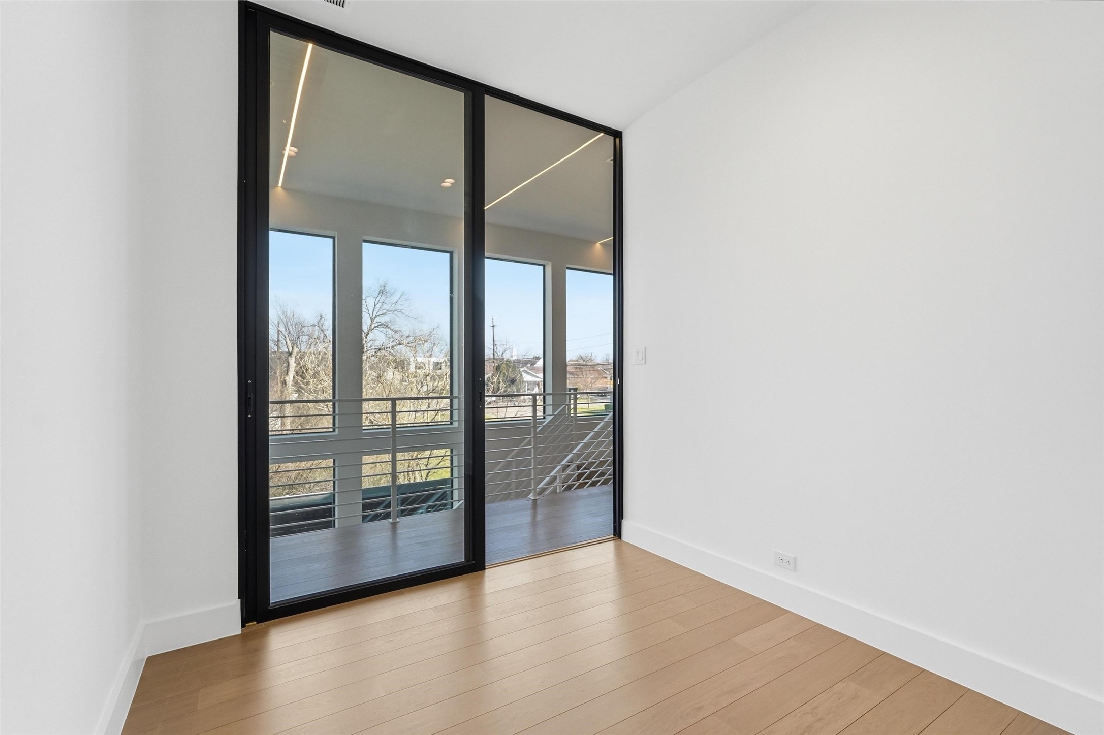 3633 Thedford Avenue Dallas TX 75209