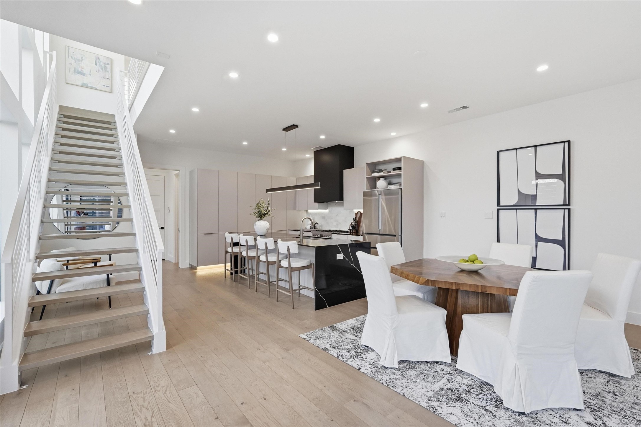 3633 Thedford Avenue Dallas TX 75209