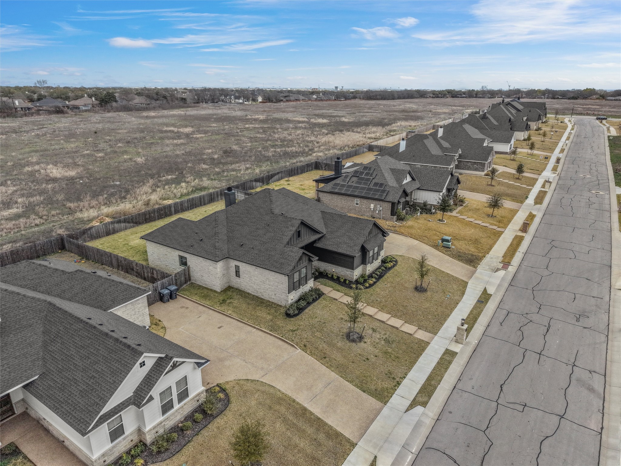 10201 Castleberry Lane Waco TX 76712