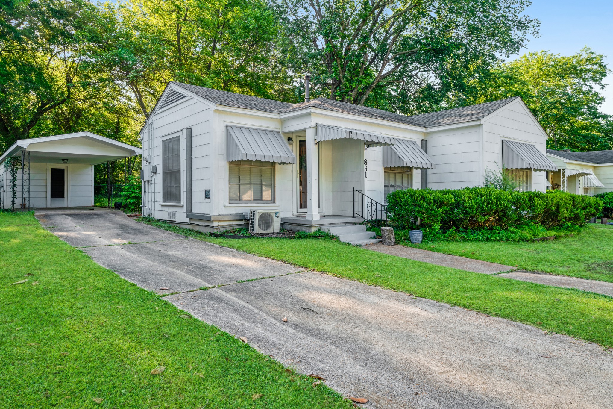831 18th Street SE Paris TX 75460