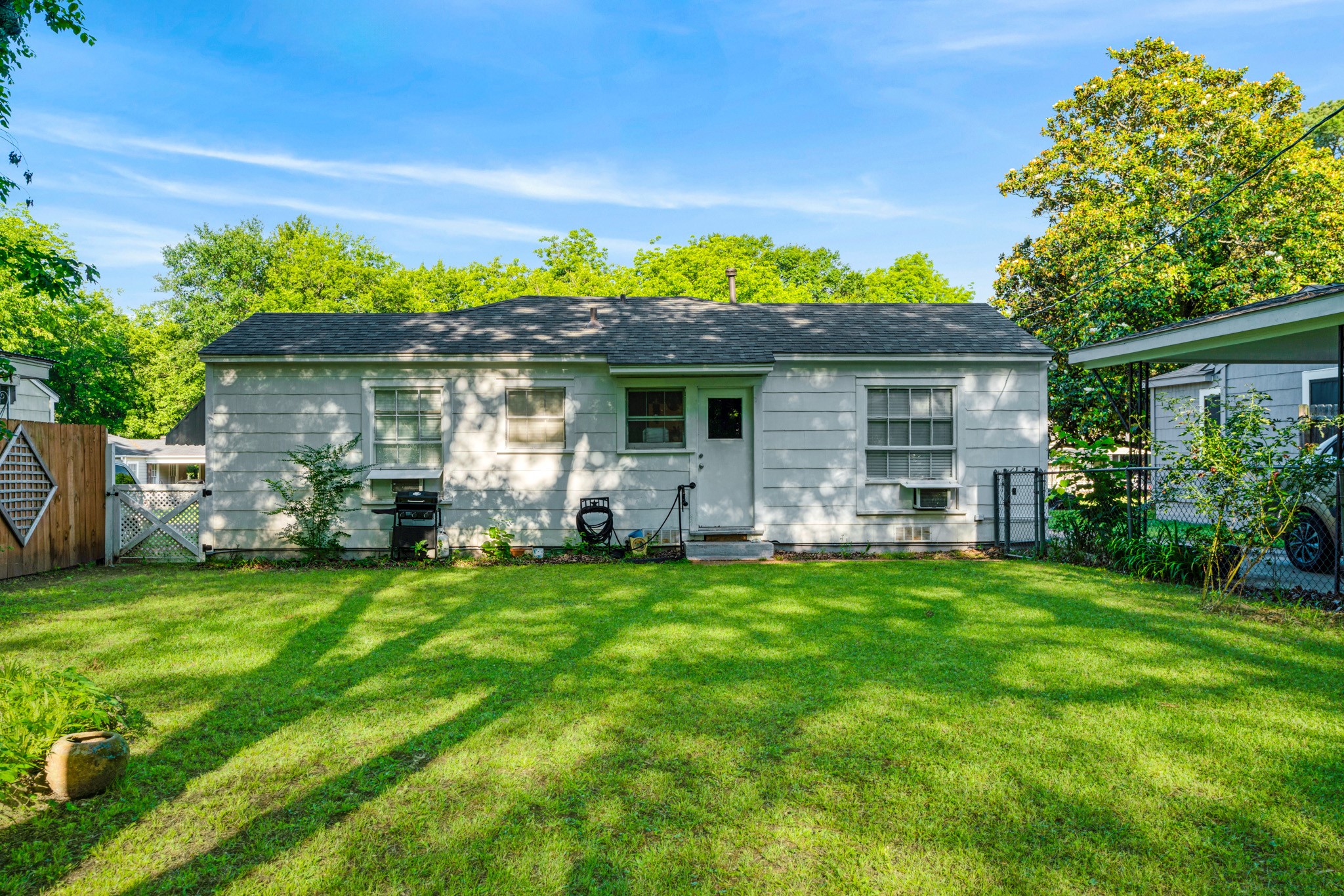 831 18th Street SE Paris TX 75460