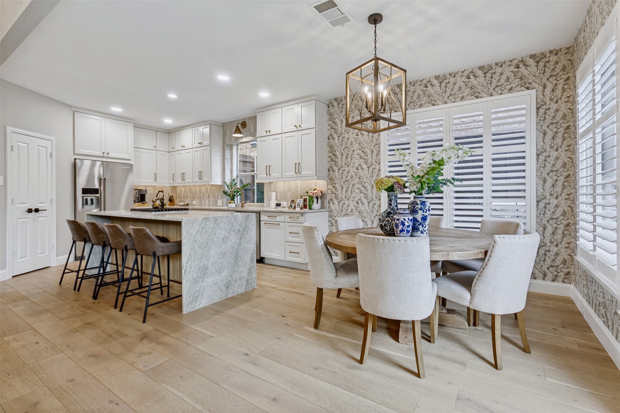 2148 Ash Grove Way Dallas TX 75228