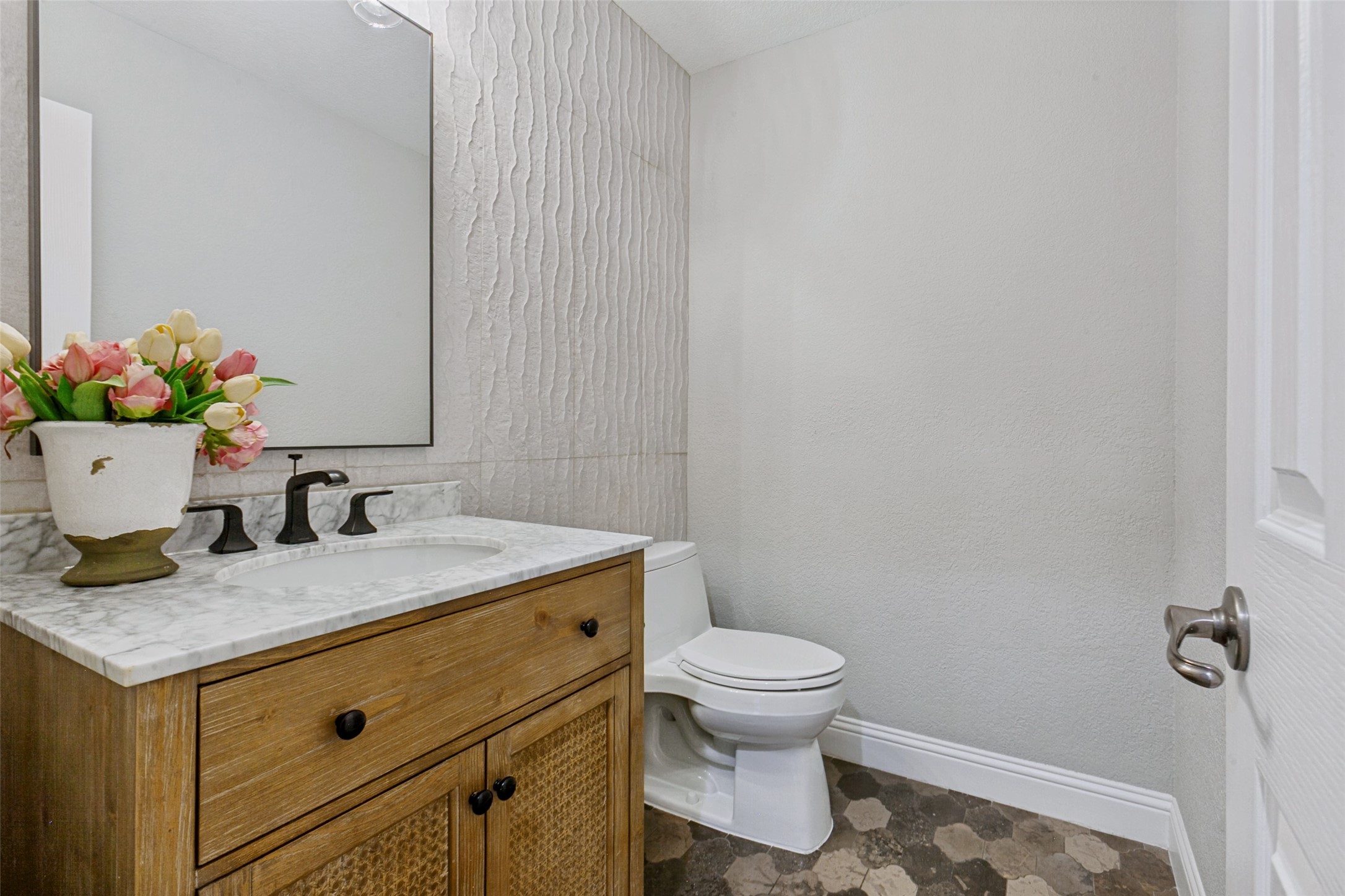 2148 Ash Grove Way Dallas TX 75228