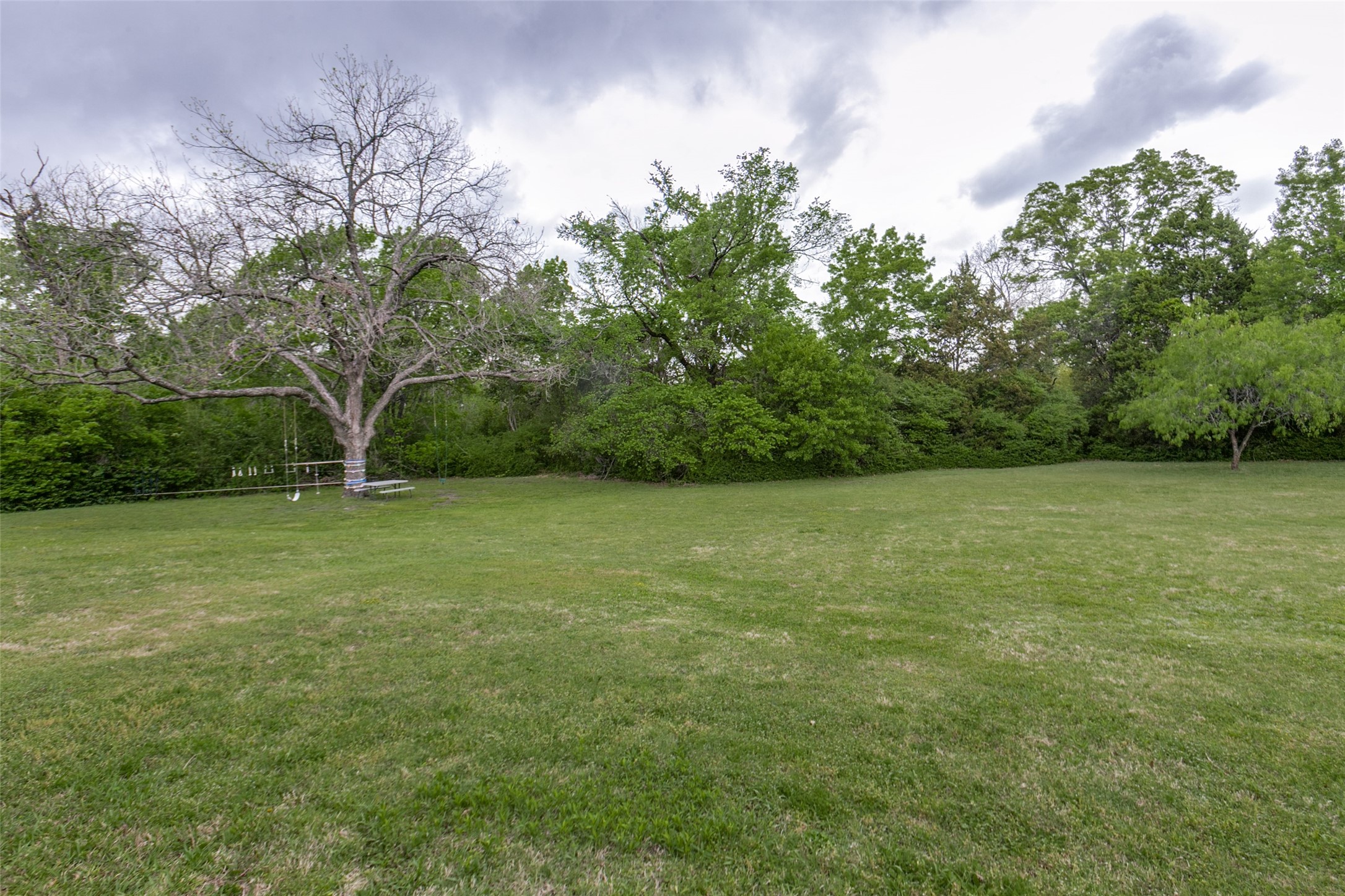 2148 Ash Grove Way Dallas TX 75228