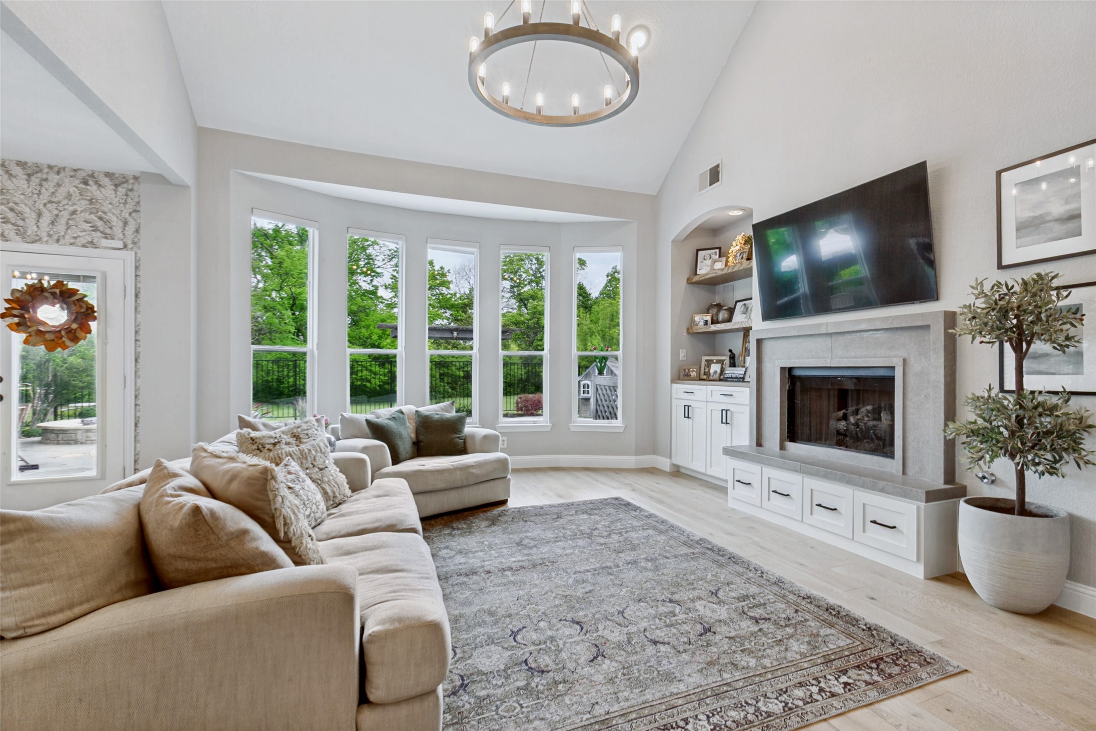 2148 Ash Grove Way Dallas TX 75228