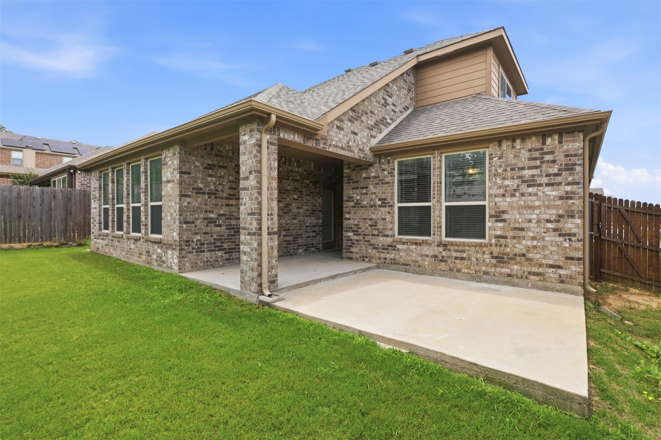 320 Hudson Court Kennedale TX 76060