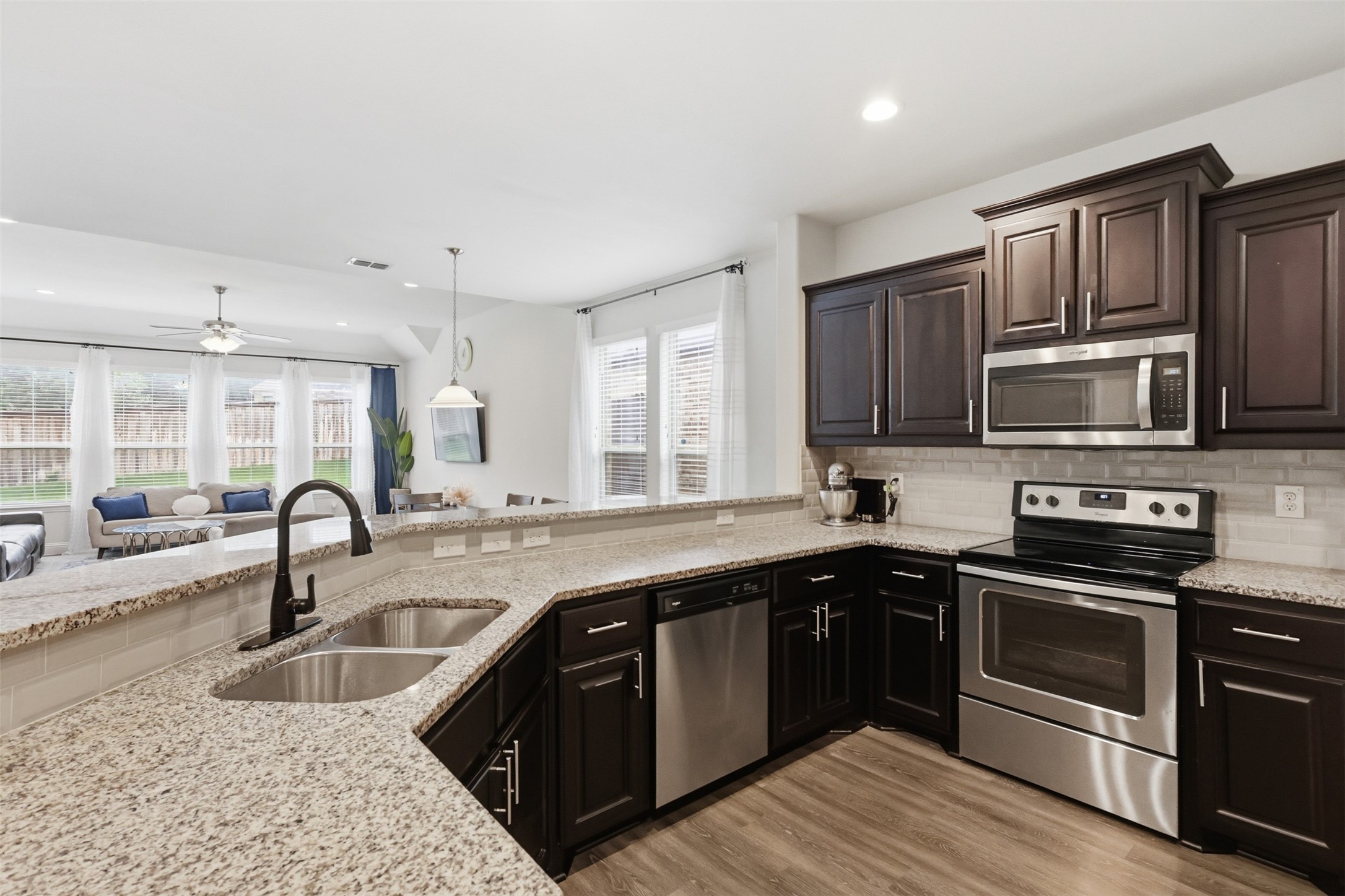 320 Hudson Court Kennedale TX 76060
