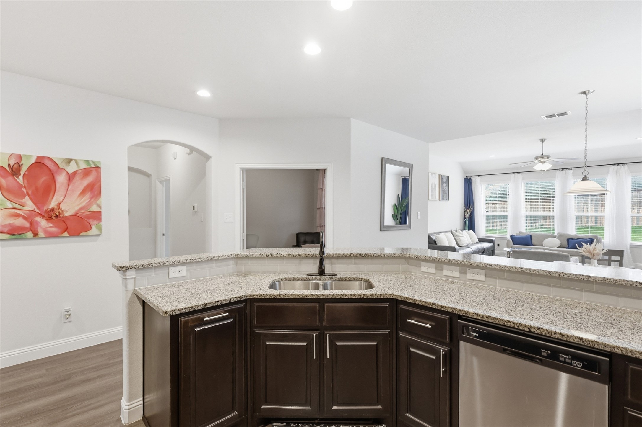 320 Hudson Court Kennedale TX 76060