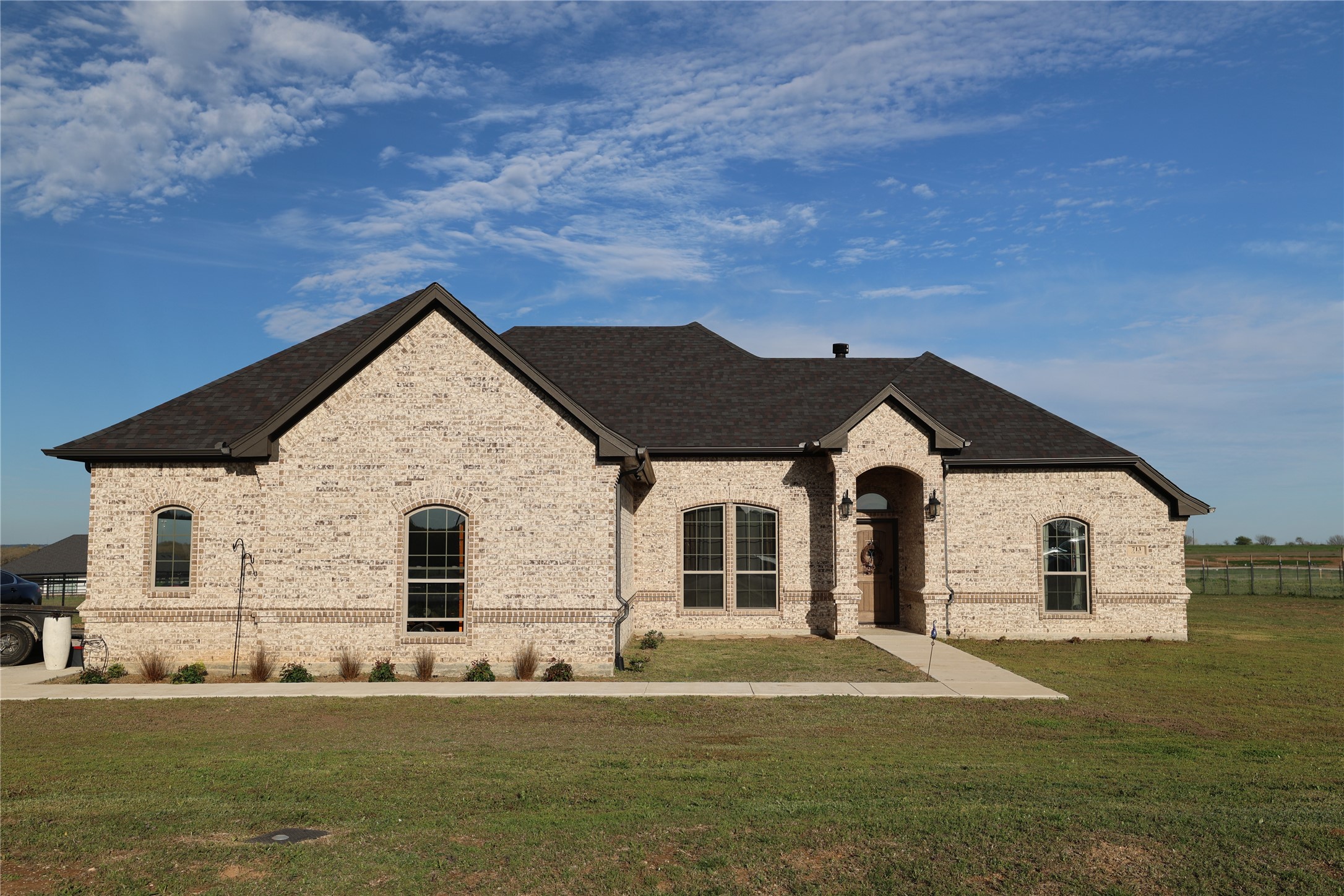 713 County Road 3341 Paradise TX 76073