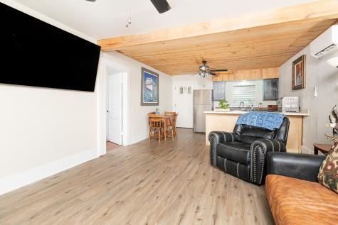 1804 S Oak Brady TX 76825