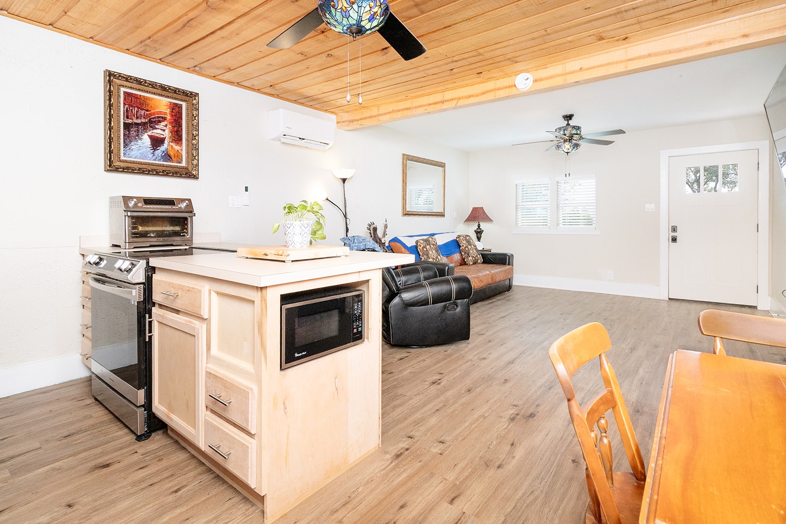 1804 S Oak Brady TX 76825