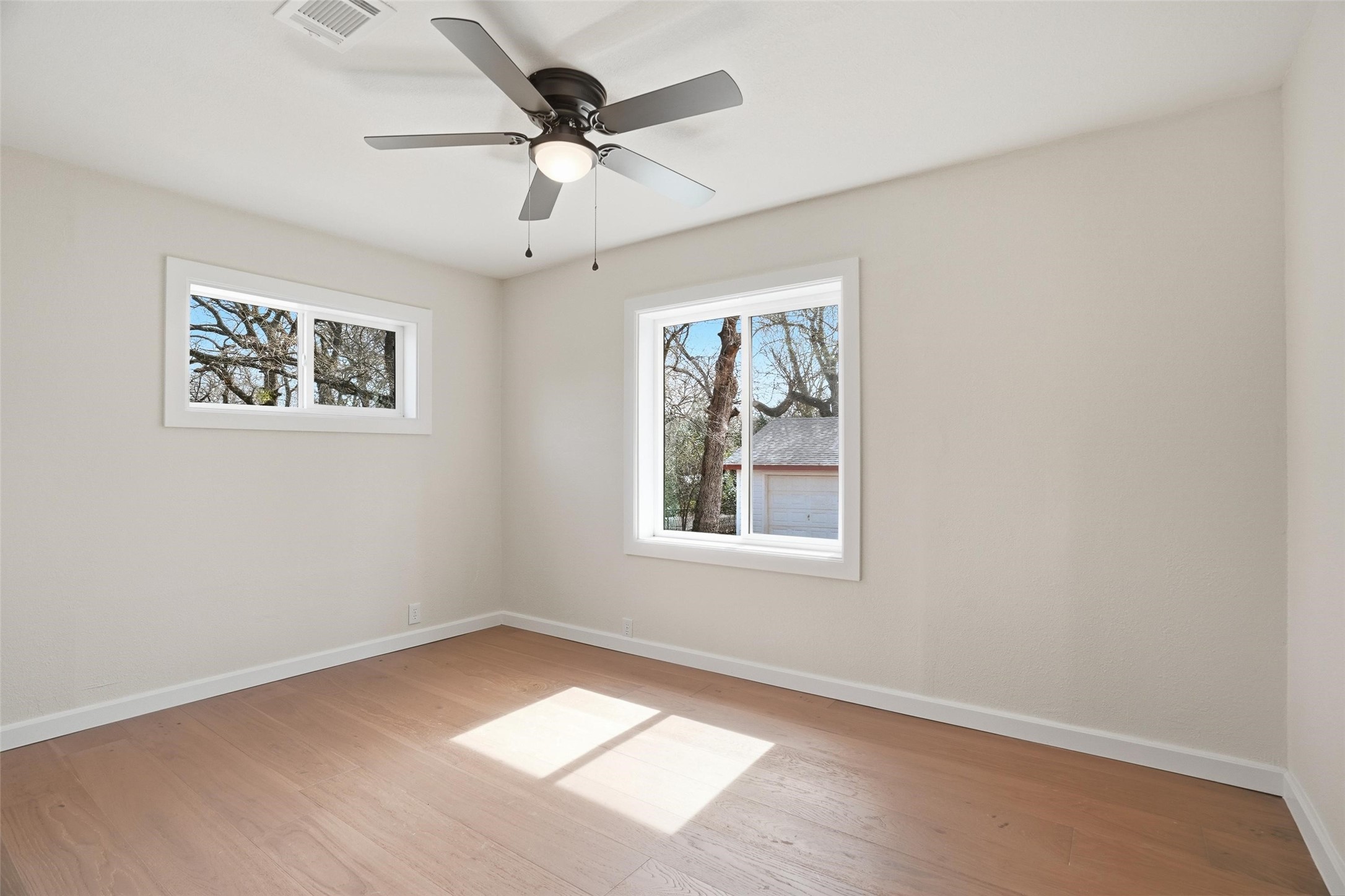 208 Shoreline Drive Azle TX 76020