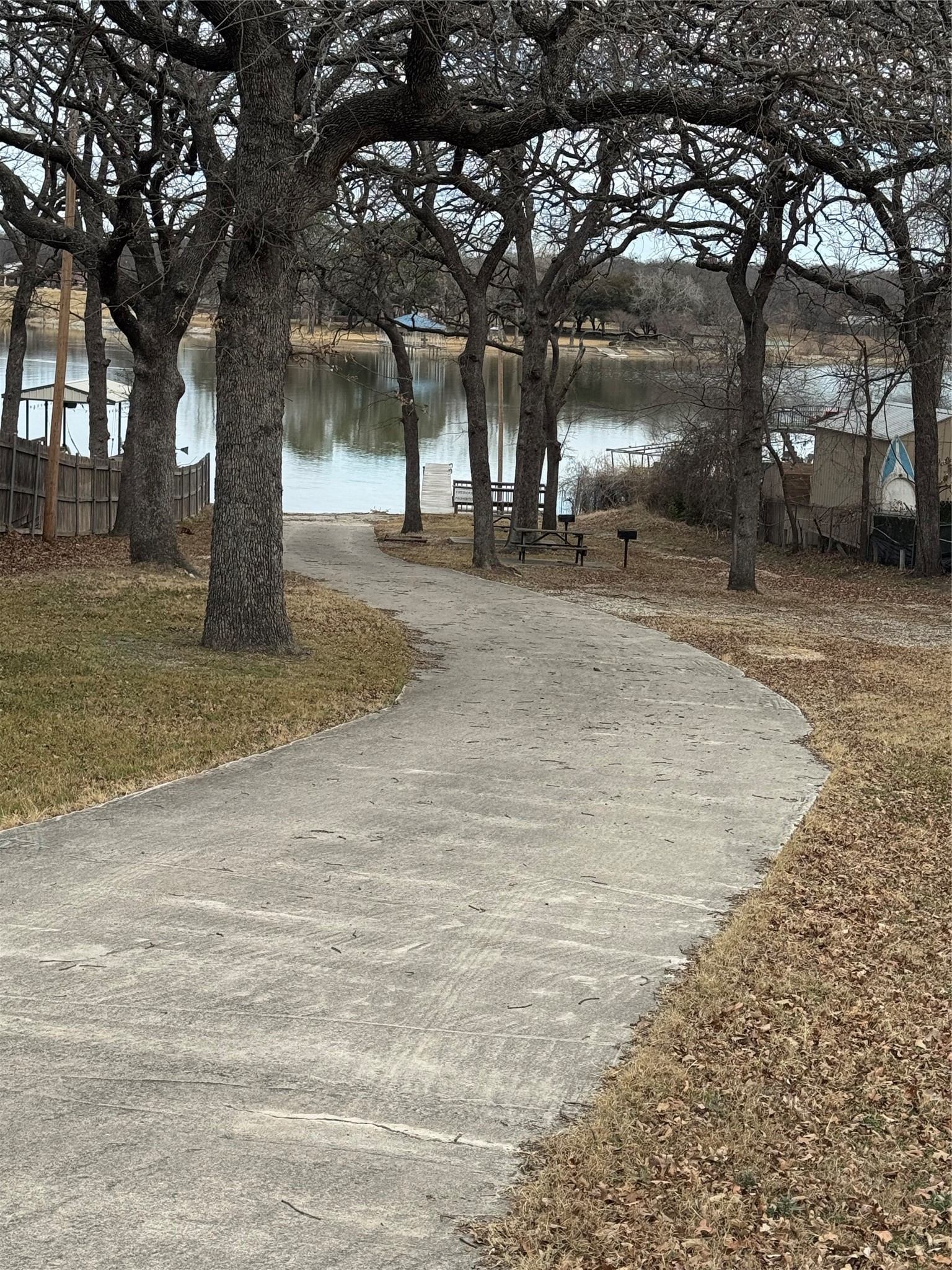 208 Shoreline Drive Azle TX 76020