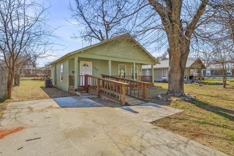 1250 W Groesbeck Street Stephenville TX 76401