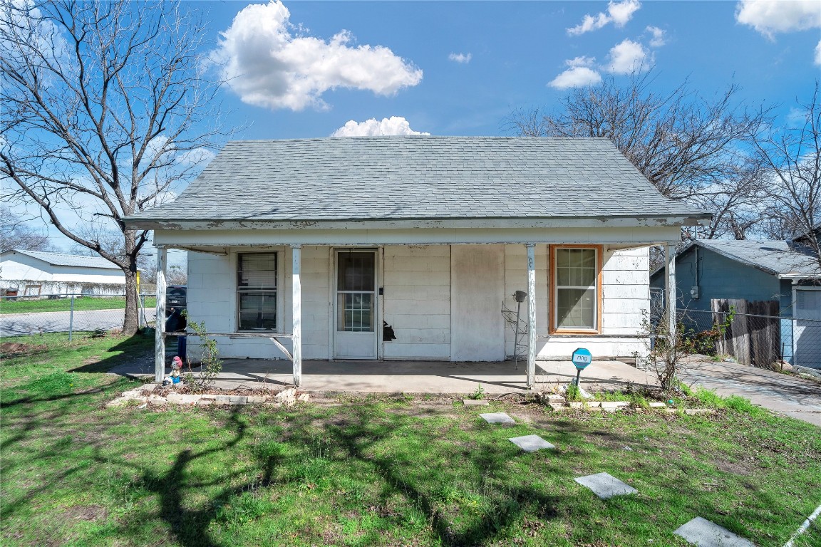 3222 NW Loraine Street Fort Worth TX 76106