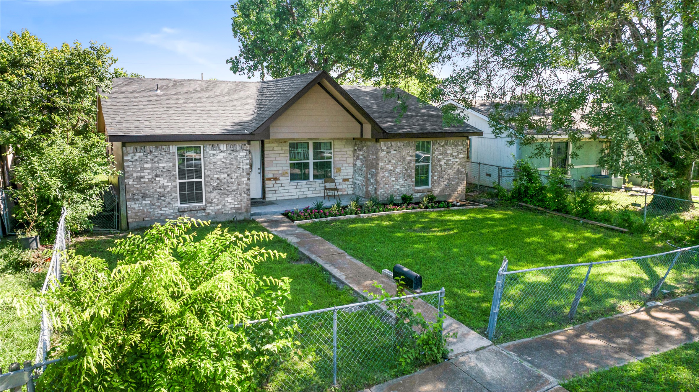 10124 Shayna Drive Dallas TX 75217