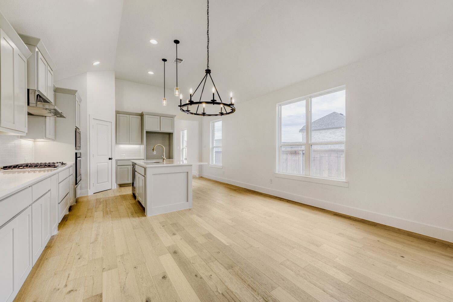6024 Silverstein Street Fort Worth TX 76126