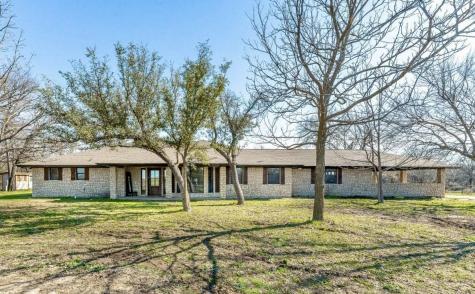 1879 County Road 275 Stephenville TX 76401