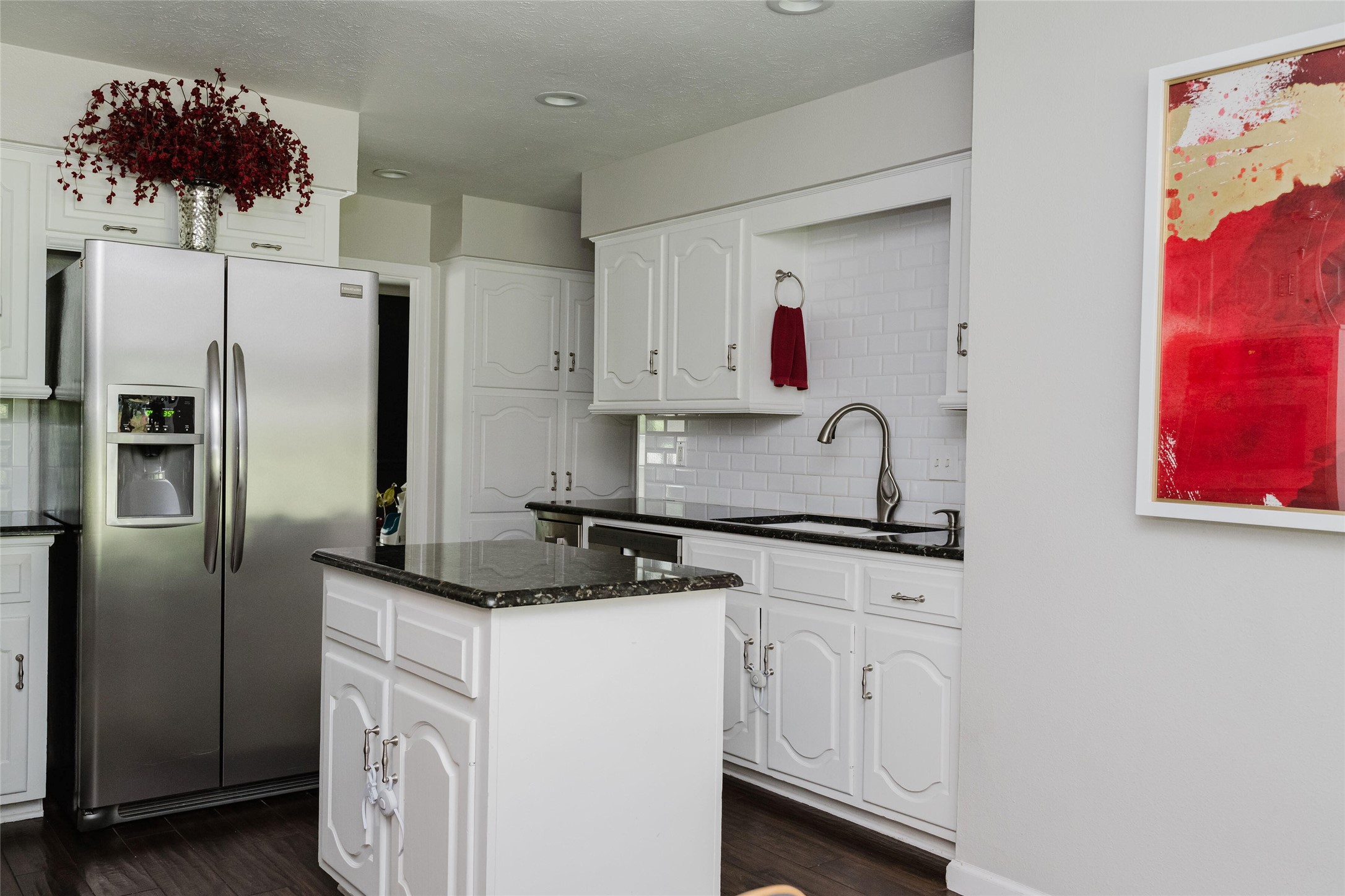 3257 Brookhaven Club Drive Farmers Branch TX 75234