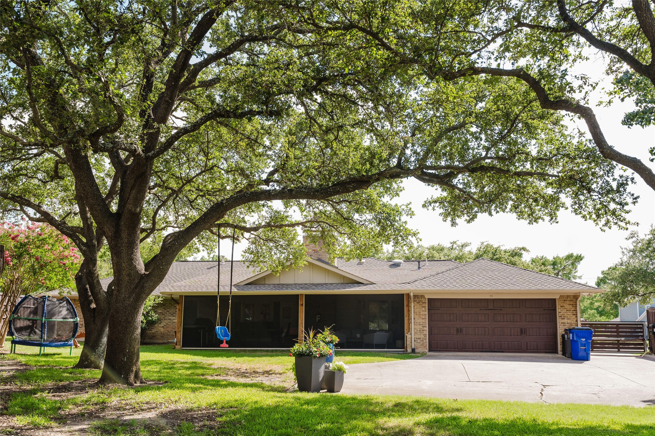 3257 Brookhaven Club Drive Farmers Branch TX 75234