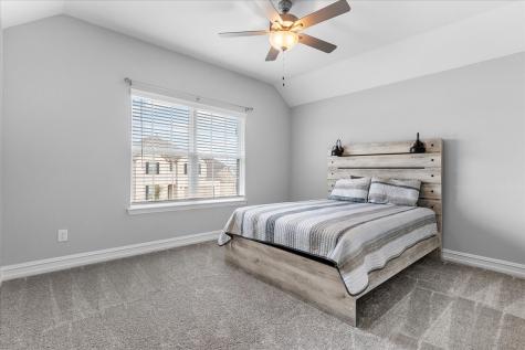 817 Crest Breeze Drive Fort Worth TX 76052