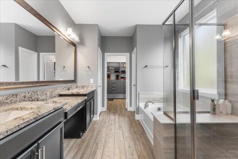 817 Crest Breeze Drive Fort Worth TX 76052