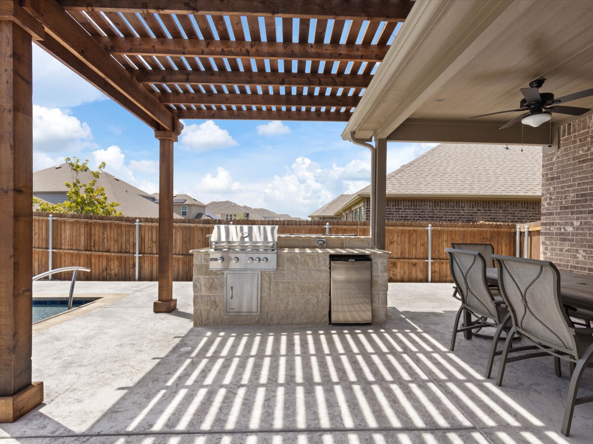 817 Crest Breeze Drive Fort Worth TX 76052
