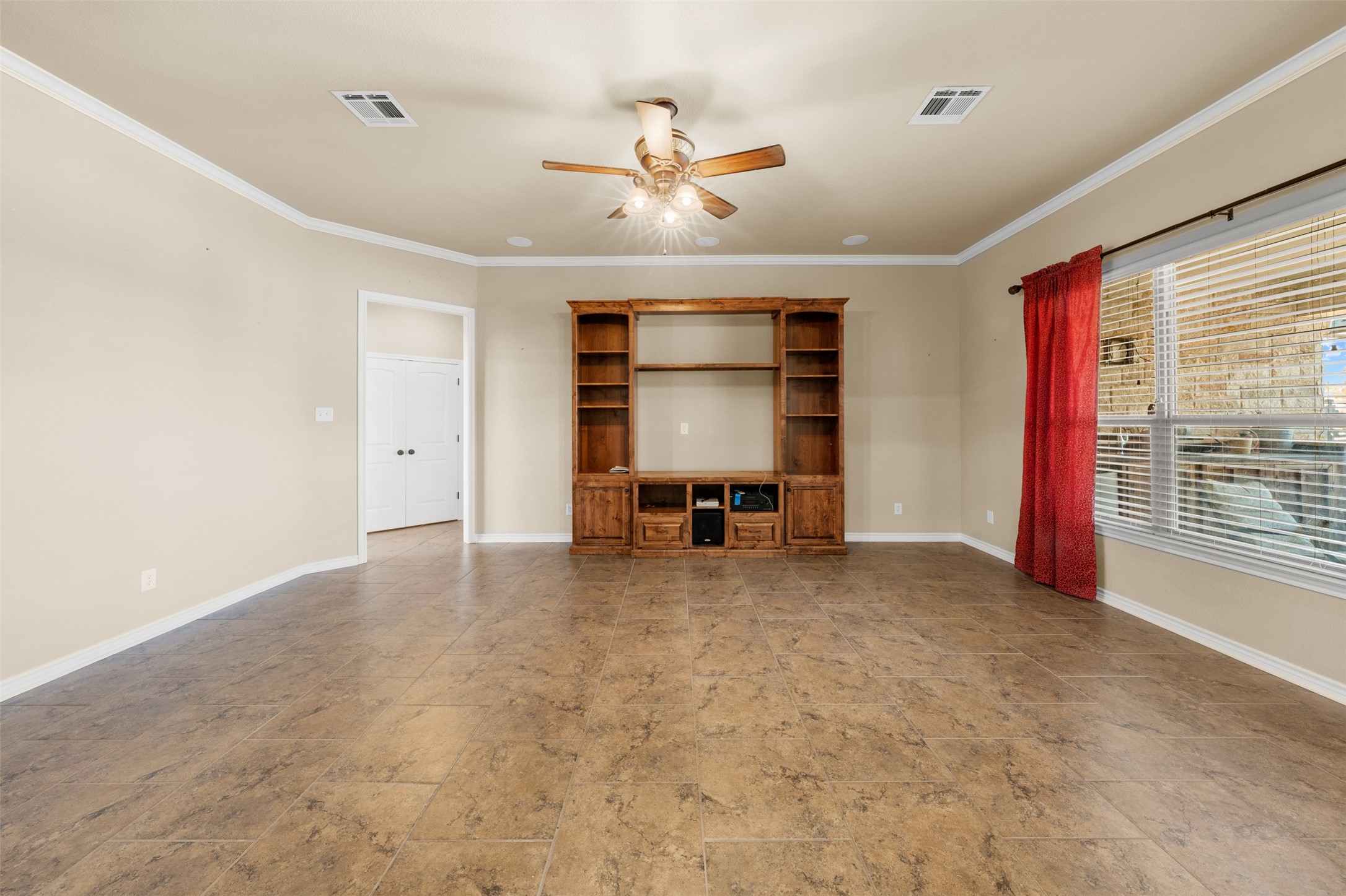 422 Callahan Loop Temple TX 76501