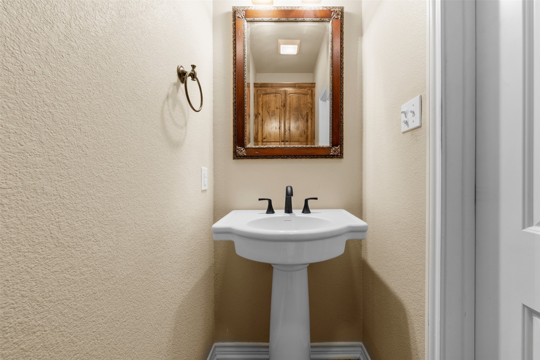 422 Callahan Loop Temple TX 76501