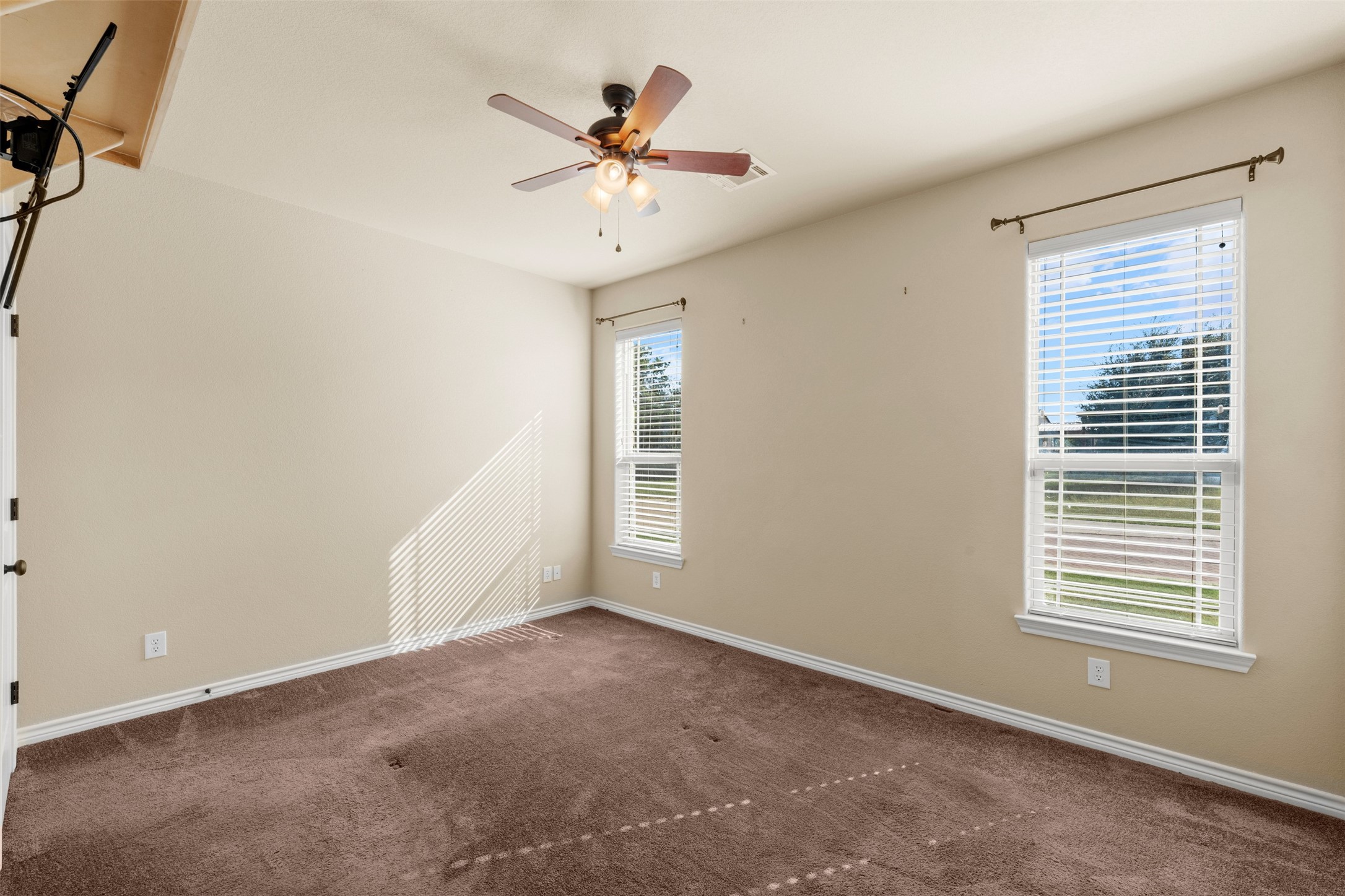 422 Callahan Loop Temple TX 76501