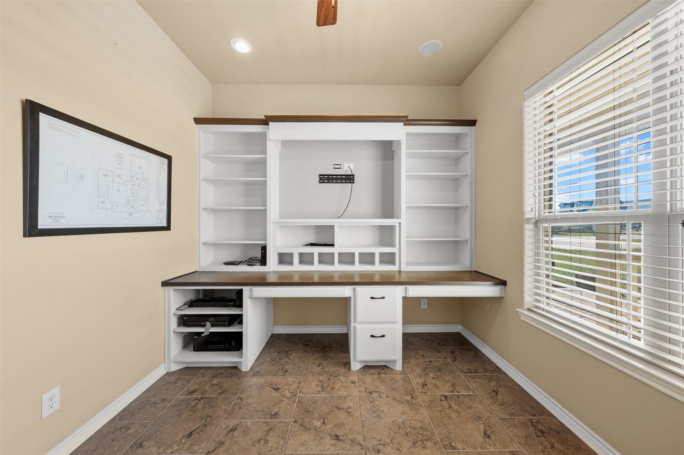 422 Callahan Loop Temple TX 76501