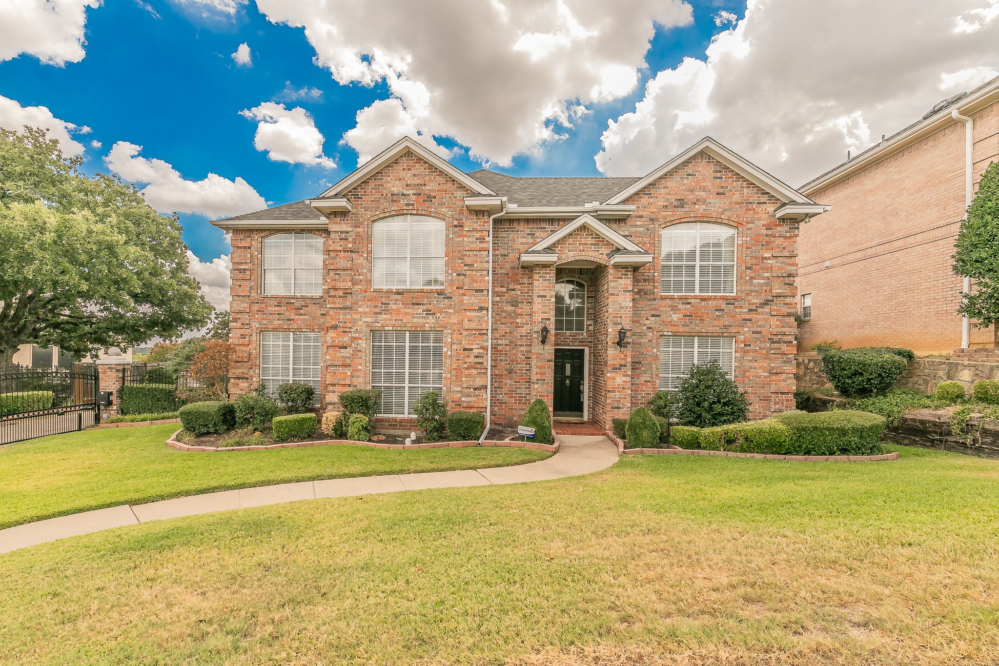 9128 Nob Hill Drive North Richland Hills TX 76182