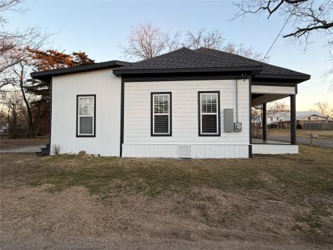 110 Mill Street Cumby TX 75433