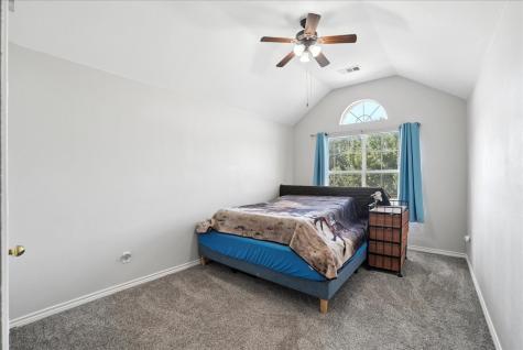 312 Foxglove Court Grand Prairie TX 75052