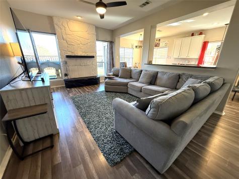1627 Heron Drive Aubrey TX 76227