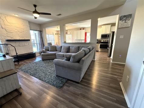 1627 Heron Drive Aubrey TX 76227