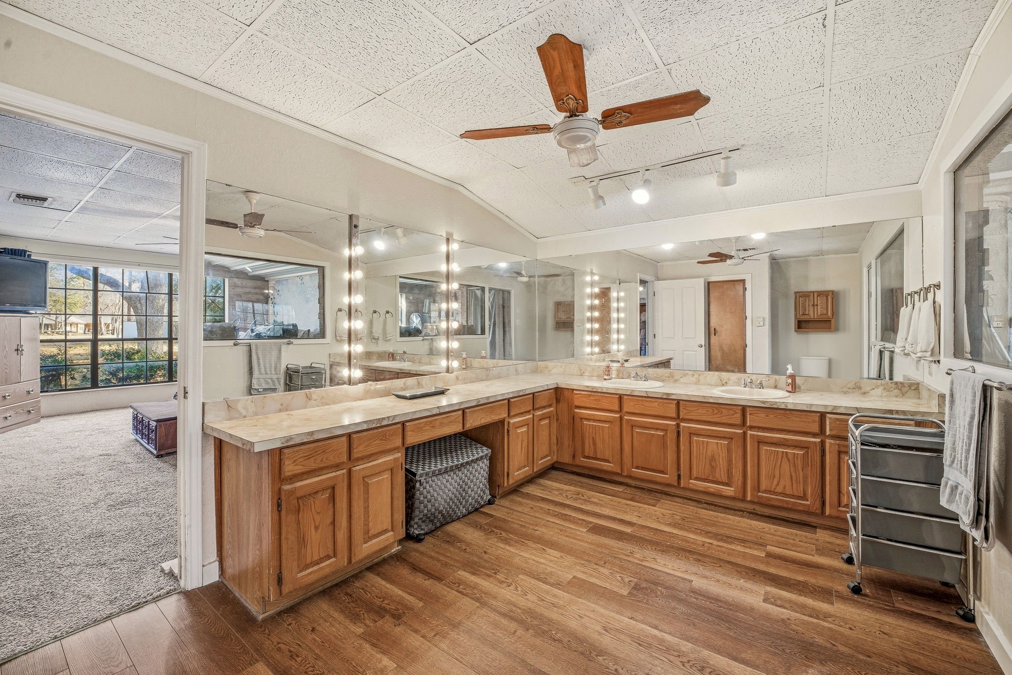 2917 Waterwood Court Granbury TX 76048