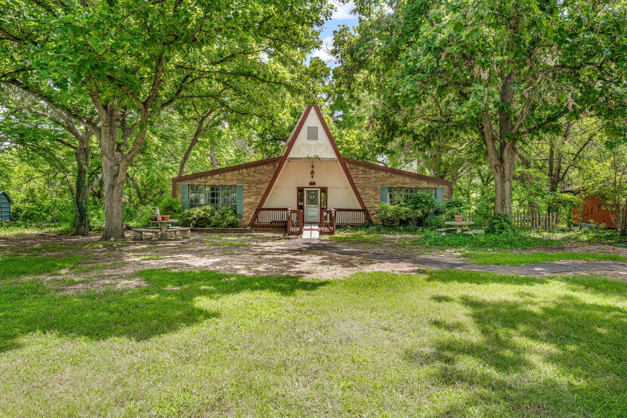 2917 Waterwood Court Granbury TX 76048