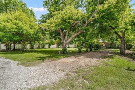 2917 Waterwood Court Granbury TX 76048