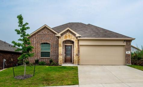 2112 Silver Charm Lane Forney TX 75126