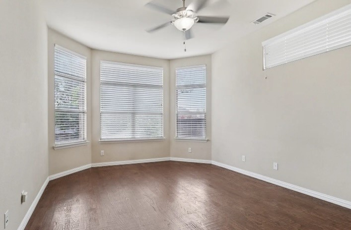 1009 Chickasaw Drive Carrollton TX 75010