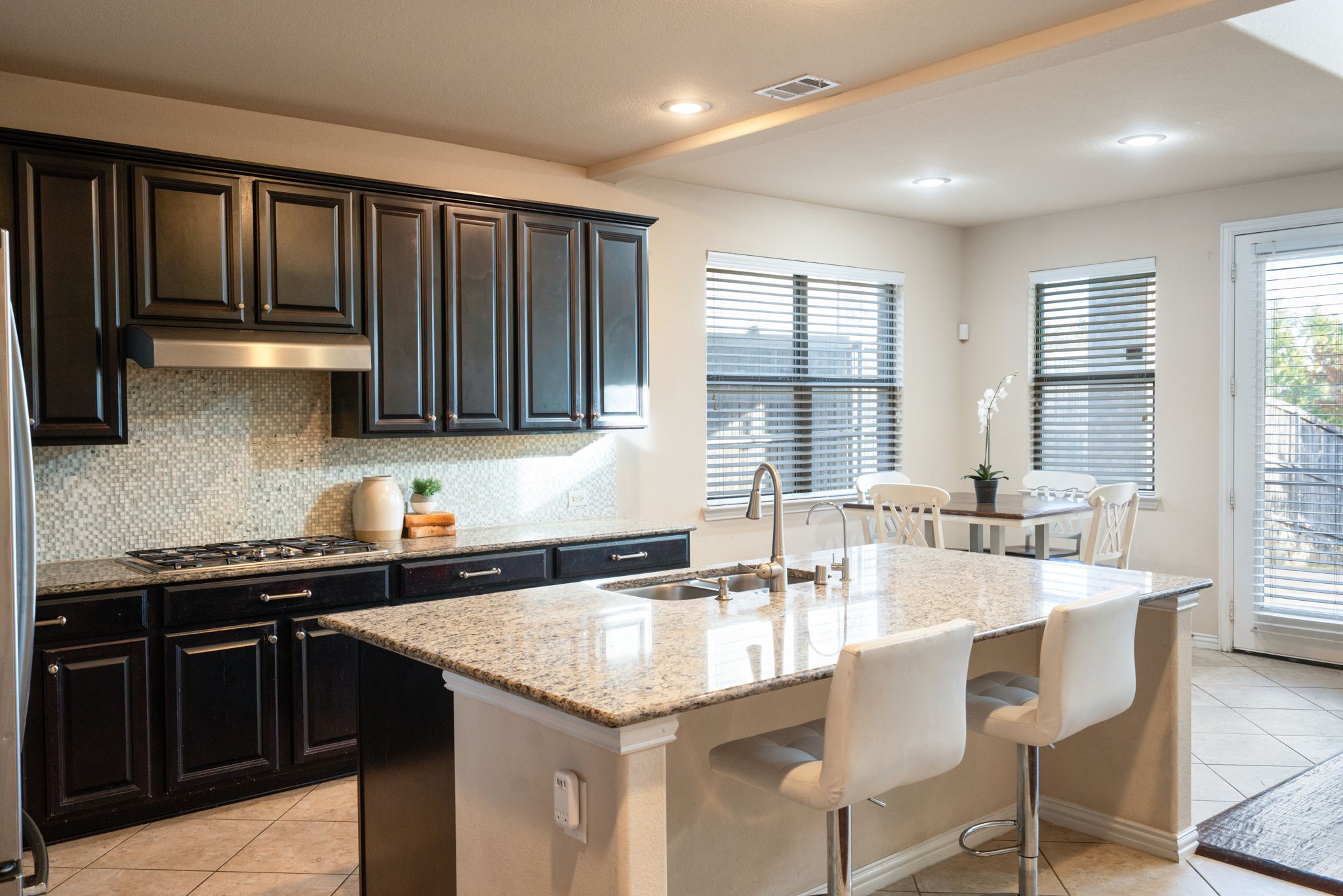 1009 Chickasaw Drive Carrollton TX 75010