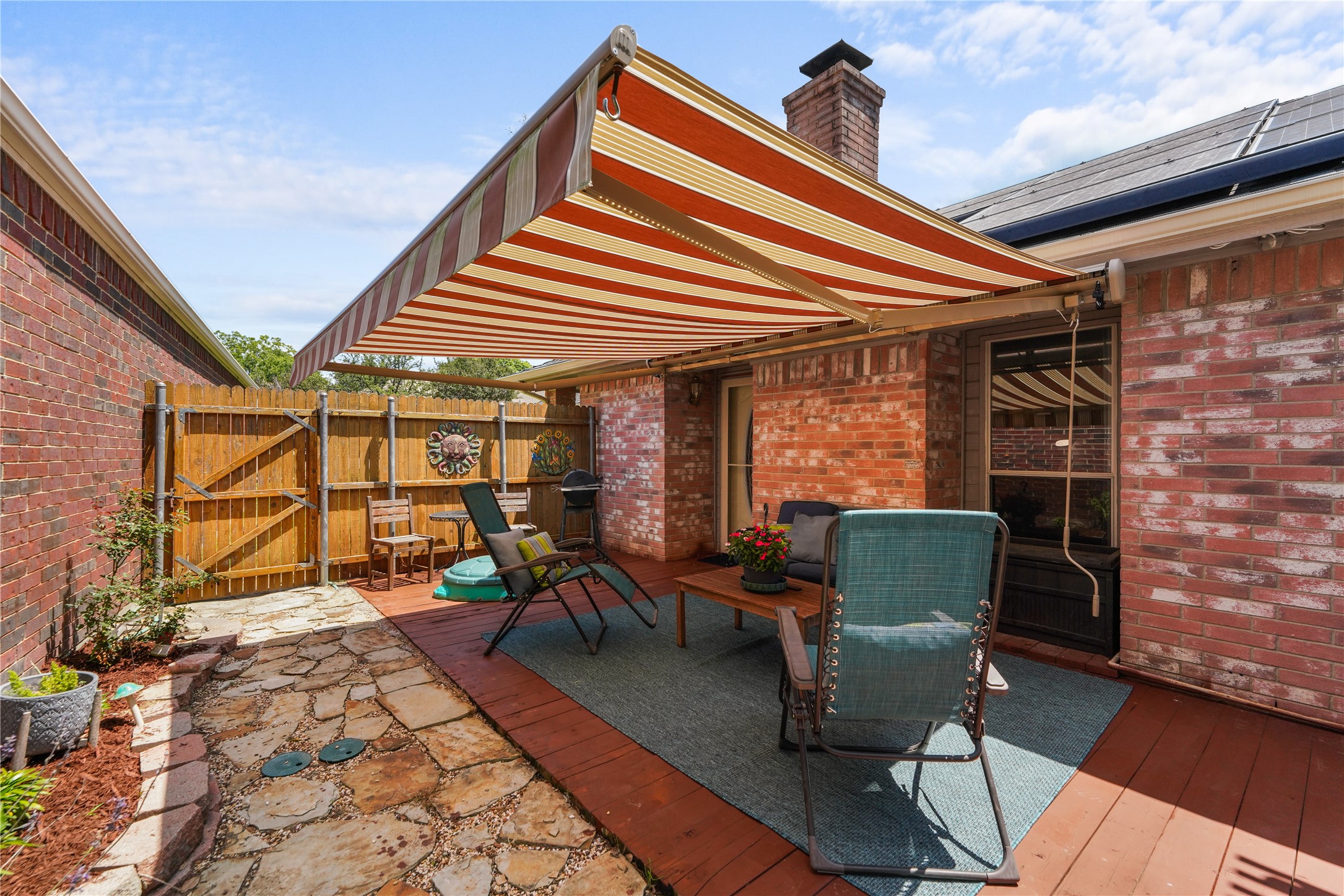 231 Juniper Ridge Circle Desoto TX 75115
