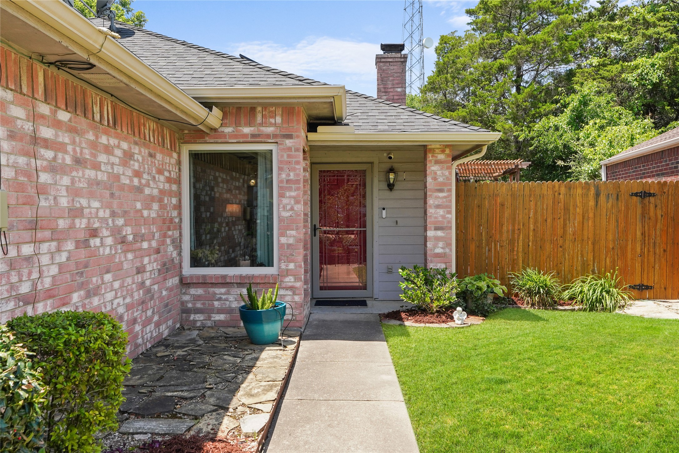 231 Juniper Ridge Circle Desoto TX 75115