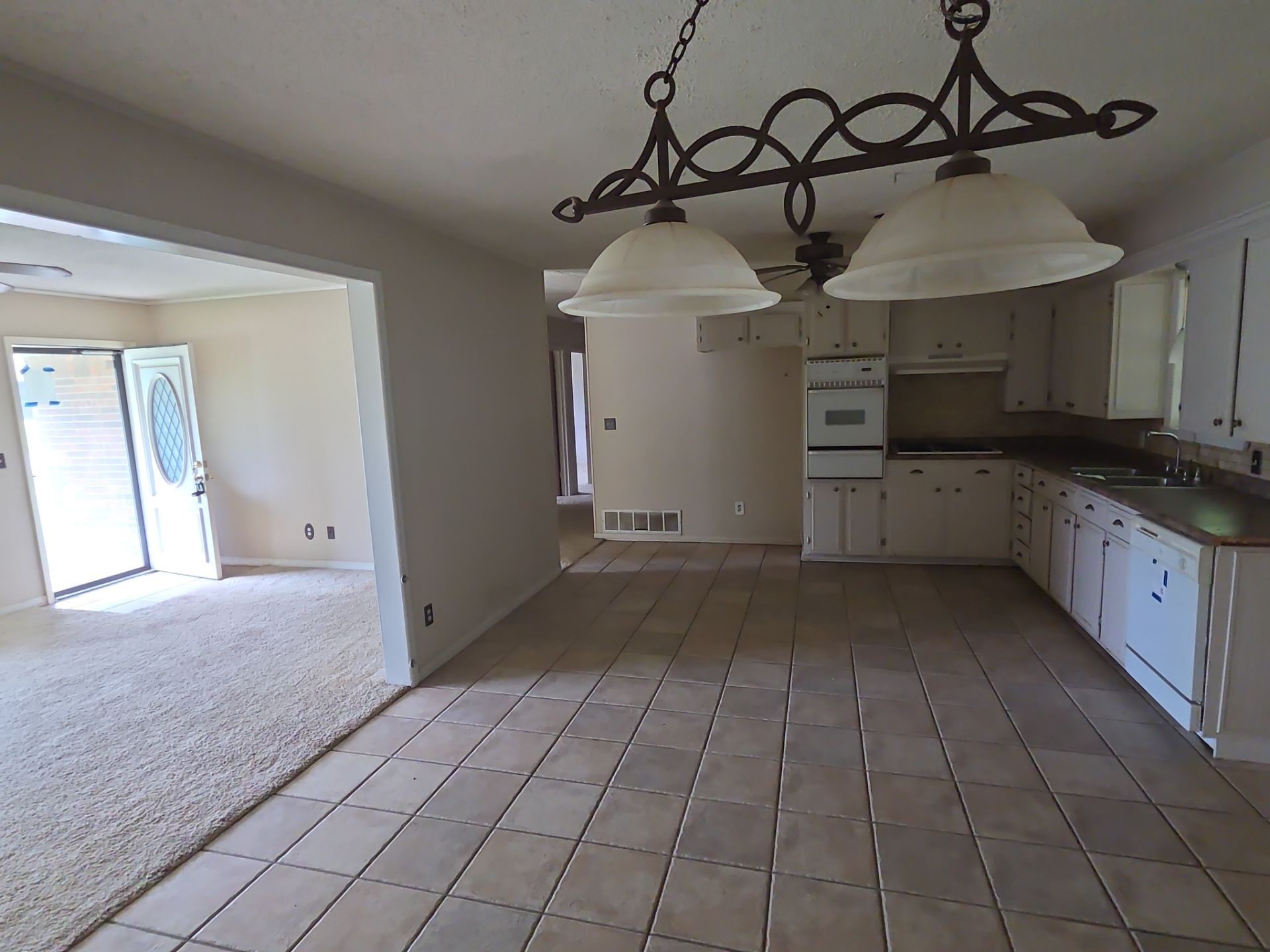 709 Lee Street Bowie TX 76230
