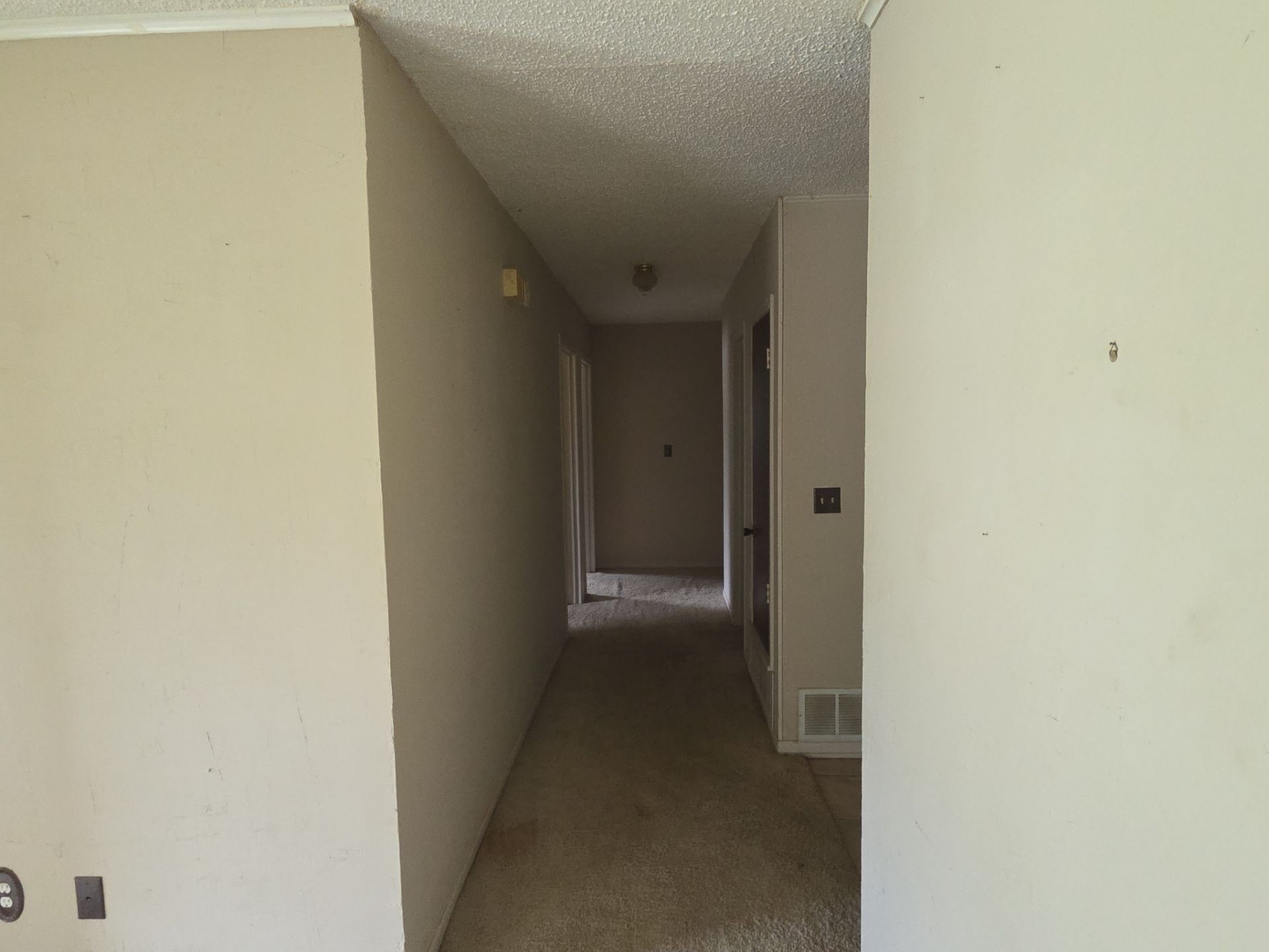 709 Lee Street Bowie TX 76230