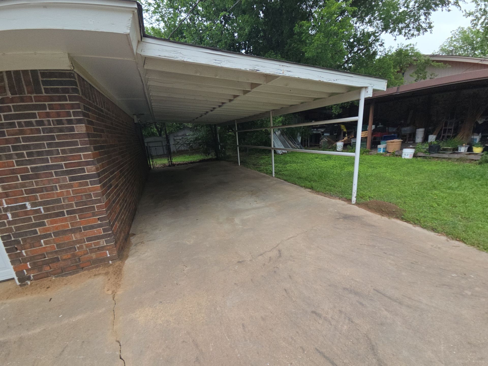 709 Lee Street Bowie TX 76230
