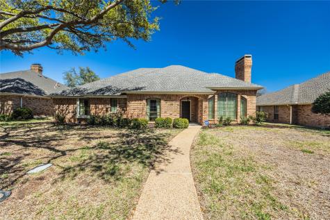 1529 Thistlewood Drive Desoto TX 75115